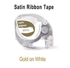 Cassette de ruban satin blanc, indiquée Gold on White pour une impression dorée sur fond blanc