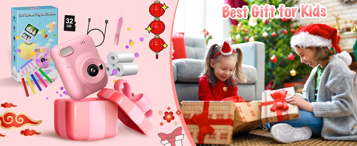 Appareil rose sortant d'un paquet cadeau à côté de sa boîte, et fillette ouvrant un cadeau à Noël