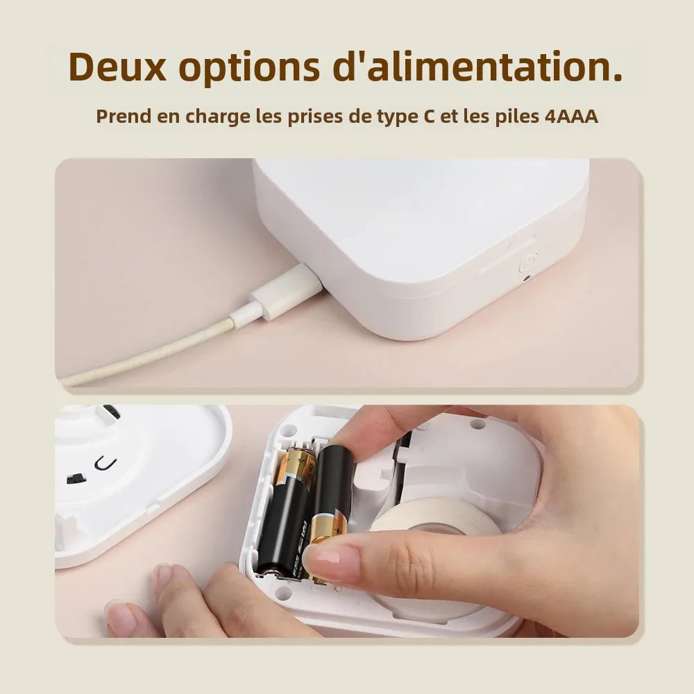 Deux options d'alimentation illustrées : câble USB-C branché et mise en place des piles AAA à la main