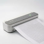 Imprimante thermique A4 portable en tissu gris imprimant une page